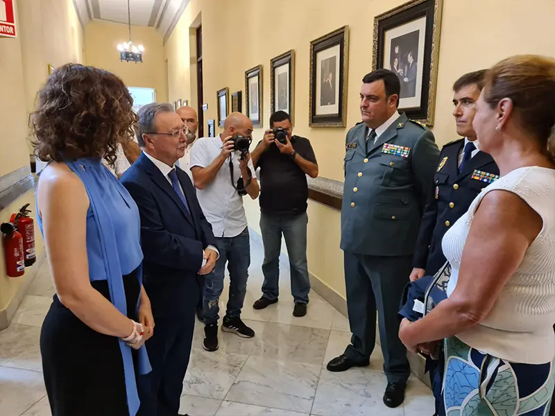 VISITA AYUSO 17