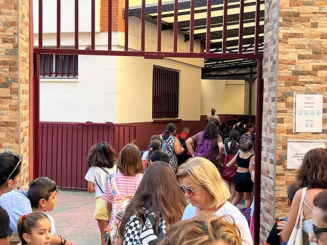 Vuelta al Cole / Daniel Hern&aacute;ndez