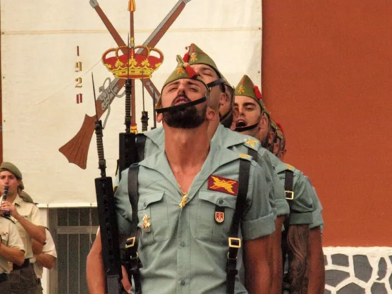 La legi&oacute;n 10
