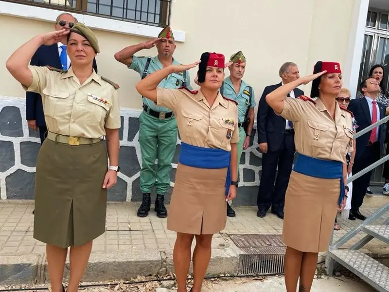 Parada militar con motivo del CII Aniversario de La Legi&oacute;n