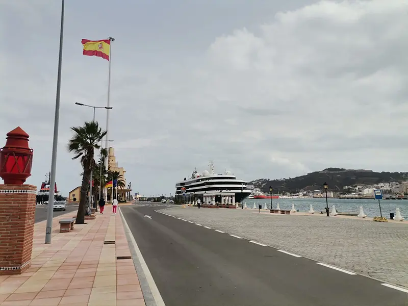 Crucero World Voyager / Mohammed Ettouileb
