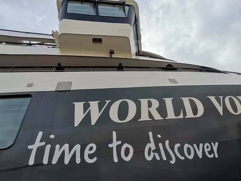 Crucero World Voyager / Mohammed Ettouileb