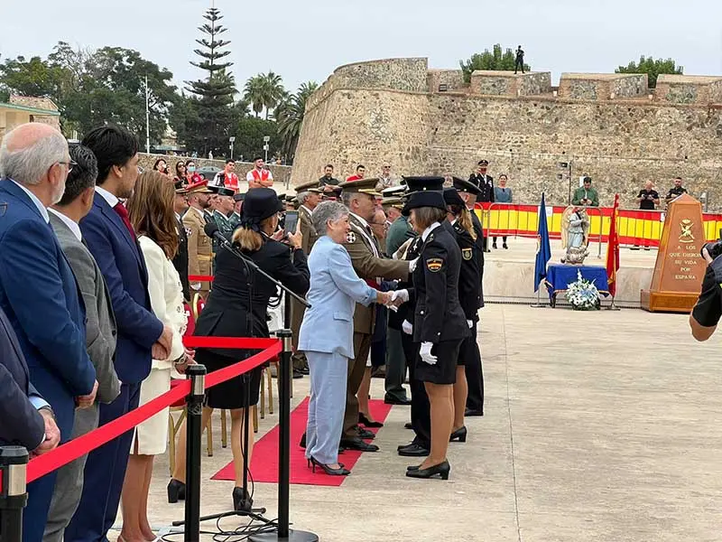 Conmemoracion de los &Aacute;ngeles Custodios / Daniel Hern&aacute;ndez