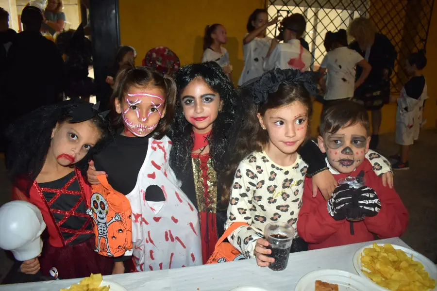 mixto halloween 11