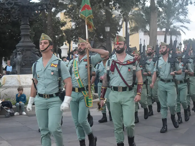 Ceremonia de entrega del Escudo de Oro a la Legi&oacute;n / Rafa B&aacute;ez
