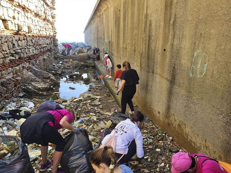 Recogida de Ceuta sin Pl&aacute;stico en Santa Catalina
