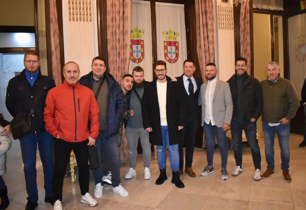 Recibimiento Pe&ntilde;a Barcelonista de Ceuta 2