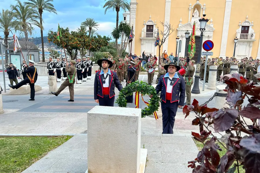 Arriado de bandera / Daniel Hern&aacute;ndez