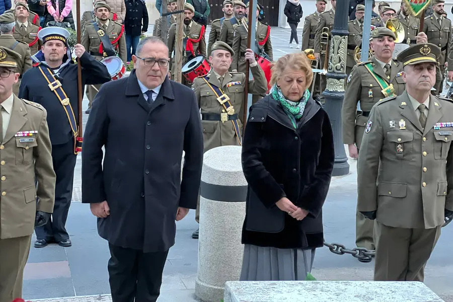 Arriado de bandera / Daniel Hern&aacute;ndez