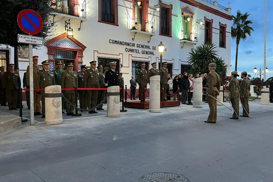 Arriado de bandera / Daniel Hern&aacute;ndez