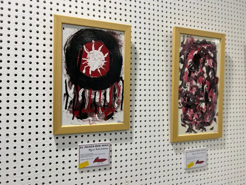 Exposici&oacute;n 'La mirada del perro' de Miguel &Aacute;vila / Daniel Hern&aacute;ndez