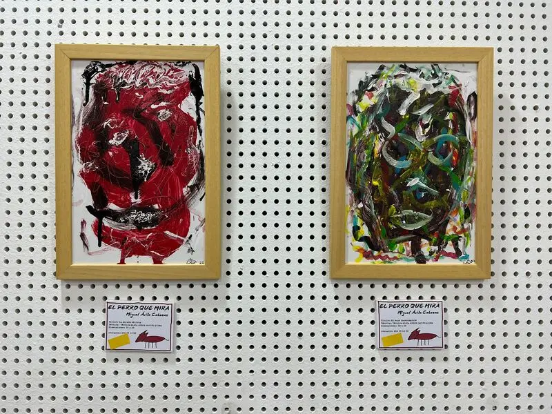 Exposici&oacute;n 'La mirada del perro' de Miguel &Aacute;vila / Daniel Hern&aacute;ndez