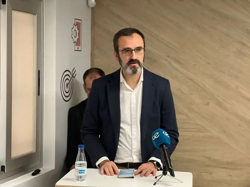 Presentaci&oacute;n de la nueva Aula del Futuro / Daniel Hern&aacute;ndez