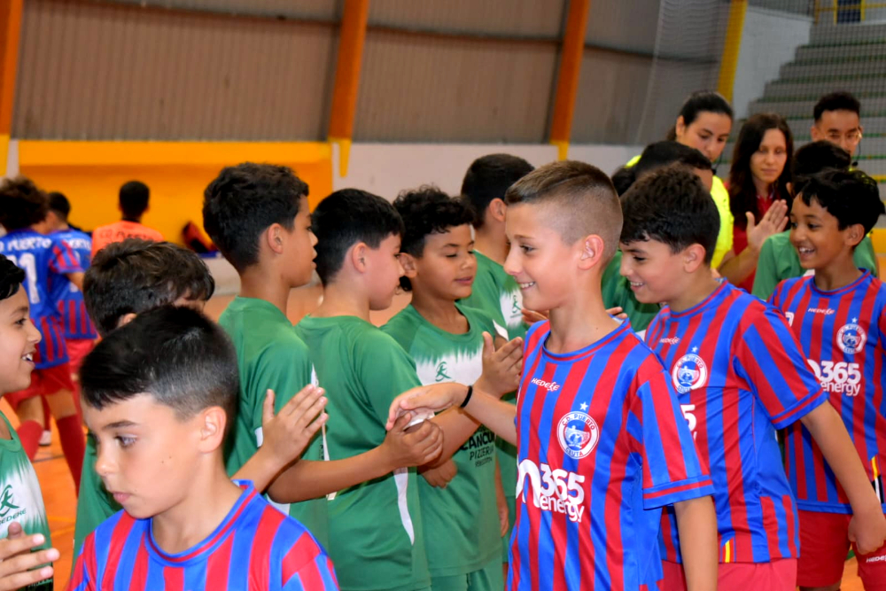 El CD Derrota al Betis de Had&uacute; en una gran final de Copa benjam&iacute;n (15)