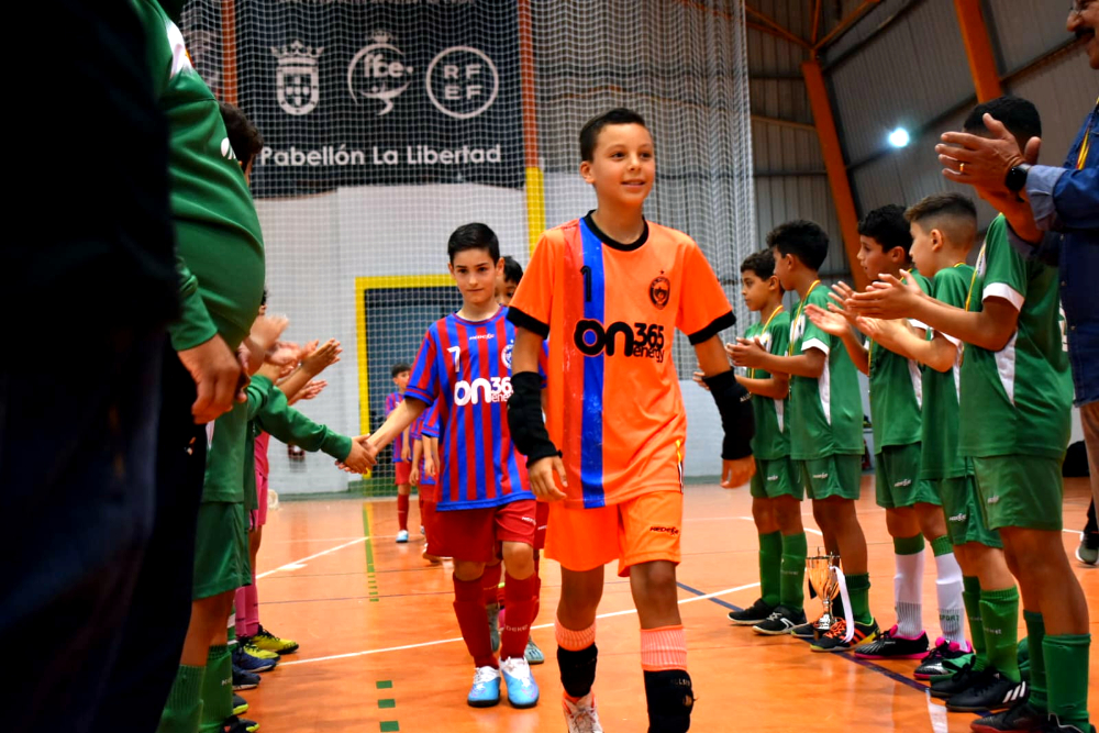 El CD Derrota al Betis de Had&uacute; en una gran final de Copa benjam&iacute;n (9)
