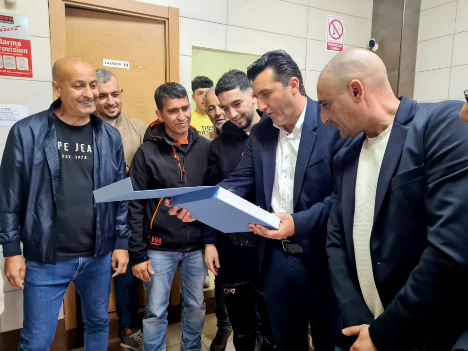 ACUDEMIRE reconoce la labor en favor de la convivencia de Luhay Hamido (11)