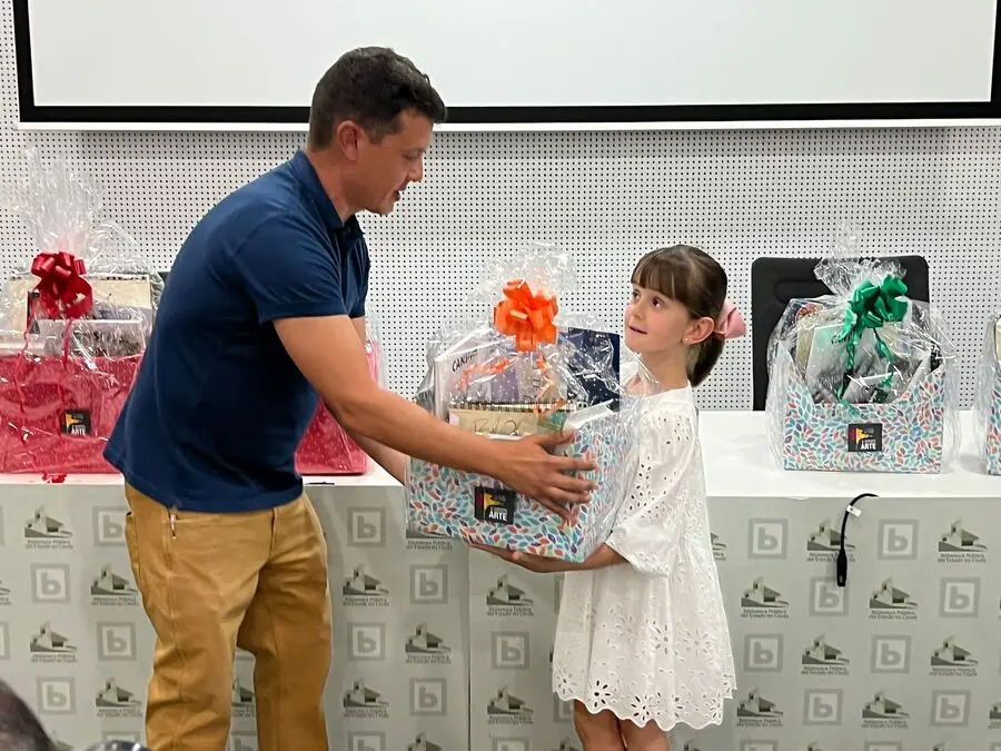 Entrega de la II Edici&oacute;n de los Premios de la Escuela de Arte / Daniel Hern&aacute;ndez