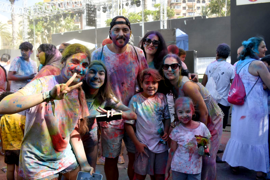 holi 14