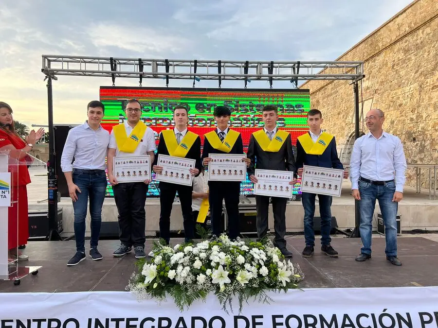 Graduaci&oacute;n del CIFP n&ordm;1 / Daniel Hern&aacute;ndez