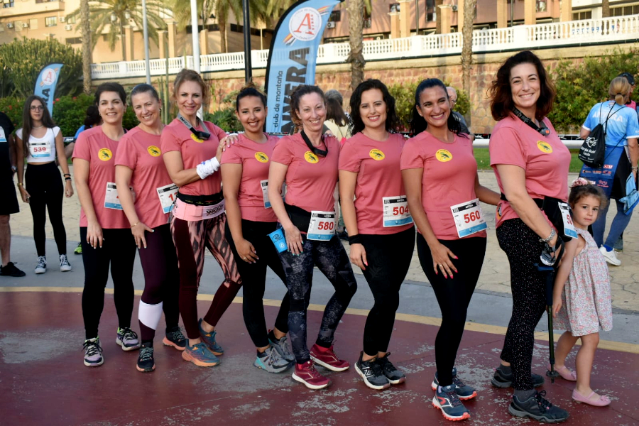 M&aacute;s de 150 deportistas participan en la Marcha Nocturna de Anyera / Rafa B&aacute;ez