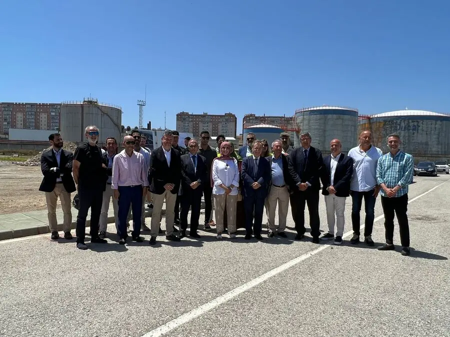 Primera piedra de la nueva nave del Banco de Alimentos / Daniel Hern&aacute;ndez