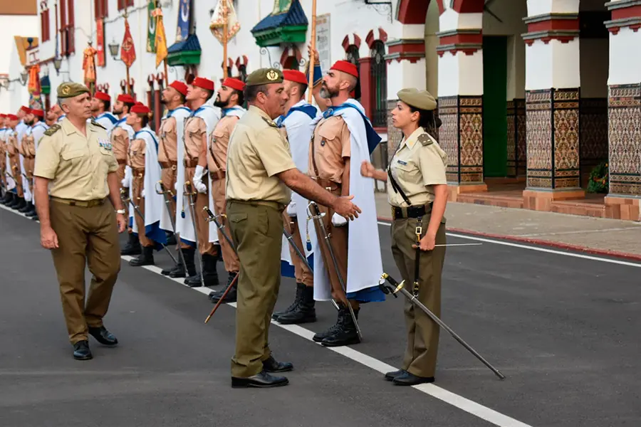Julio Salom, jefe del Mando Canarias, junto al comandante general de Ceuta, Marcos Llago