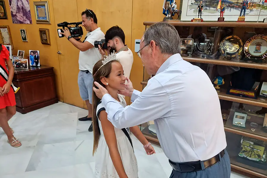 Recepci&oacute;n a las Reinas de las Fiestas 2023 por el presidente de la Ciudad / Laura Ortiz