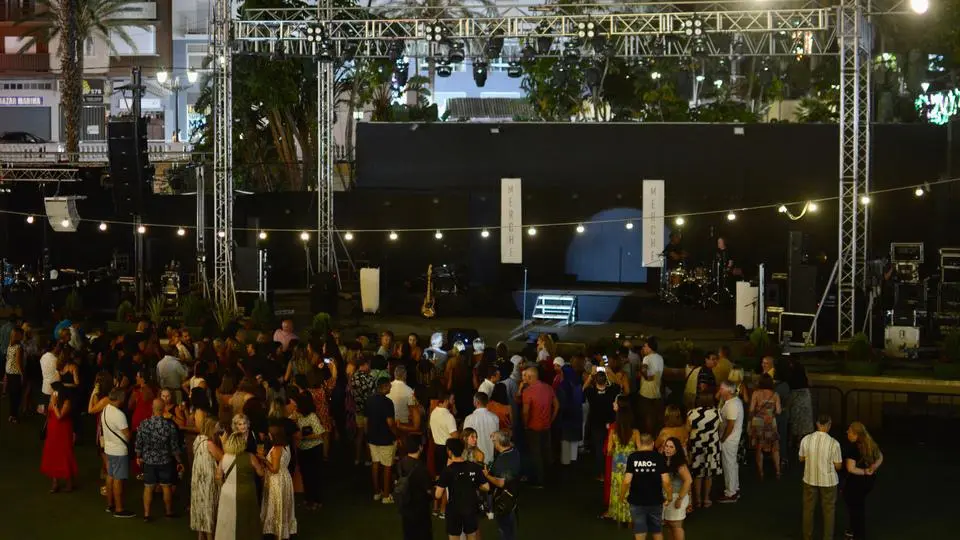FERIA 18