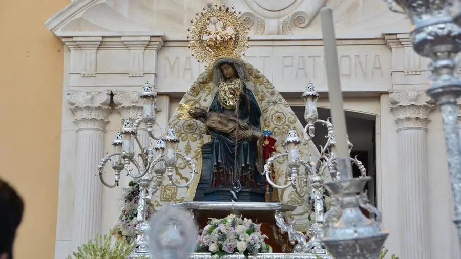 Procesi&oacute;n de la Virgen de &Aacute;frica / Alejandro Castillo