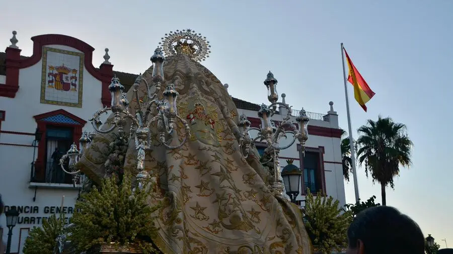 Procesi&oacute;n de la Virgen de &Aacute;frica / Alejandro Castillo