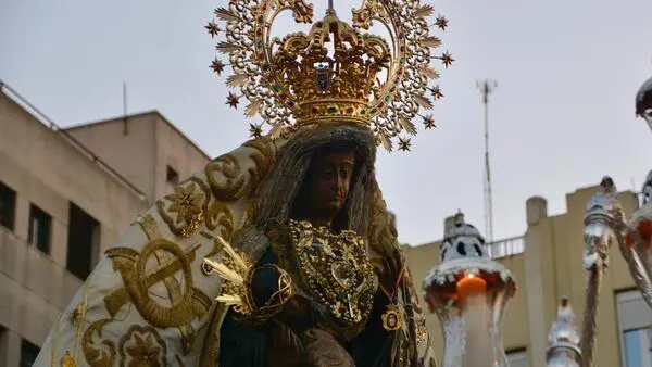 Procesi&oacute;n de la Virgen de &Aacute;frica / Alejandro Castillo