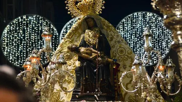 Procesi&oacute;n de la Virgen de &Aacute;frica / Alejandro Castillo