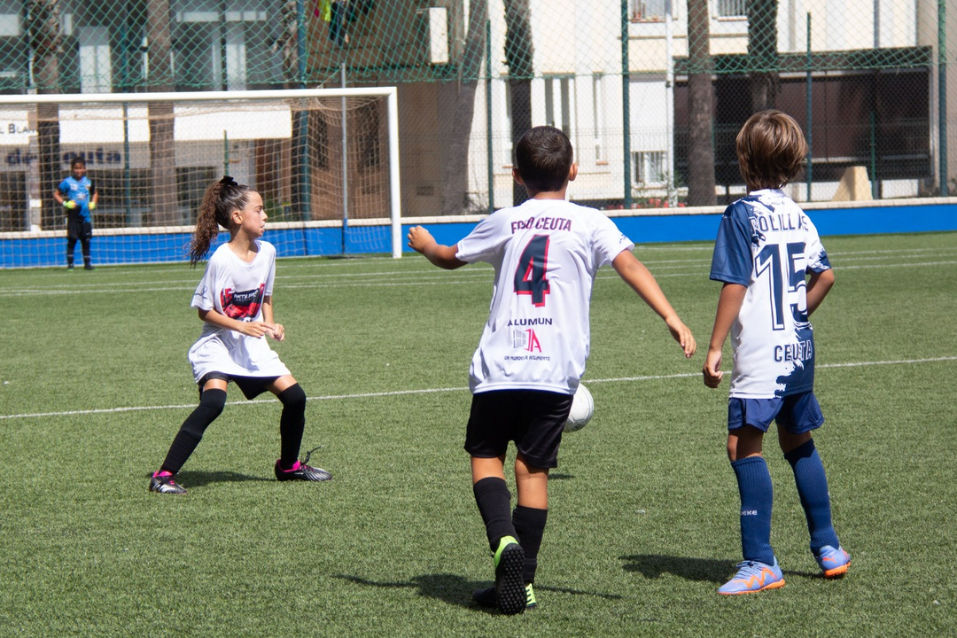 F&uacute;tbol base (6)
