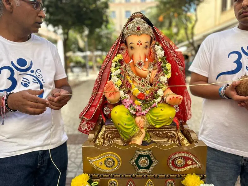 Procesi&oacute;n de Ganesh/ Mohamed Ettouileb