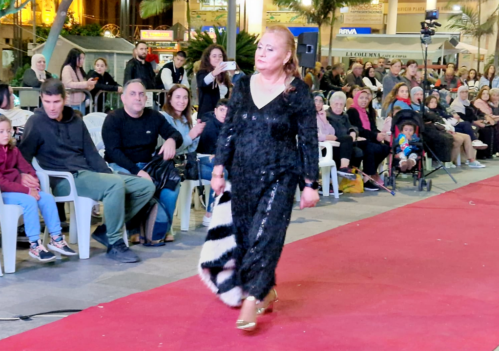 Desfile 'casual' en la Semana del Comercio (1)