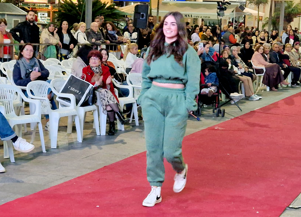 Desfile 'casual' en la Semana del Comercio (7)