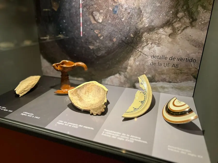 Exposici&oacute;n Arqueol&oacute;gica en el Museo del Revell&iacute;n / Daniel Hern&aacute;ndez