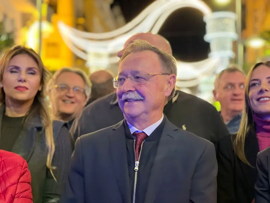 Inauguraci&oacute;n del alumbrado ornamental de Navidad / Daniel Hern&aacute;ndez