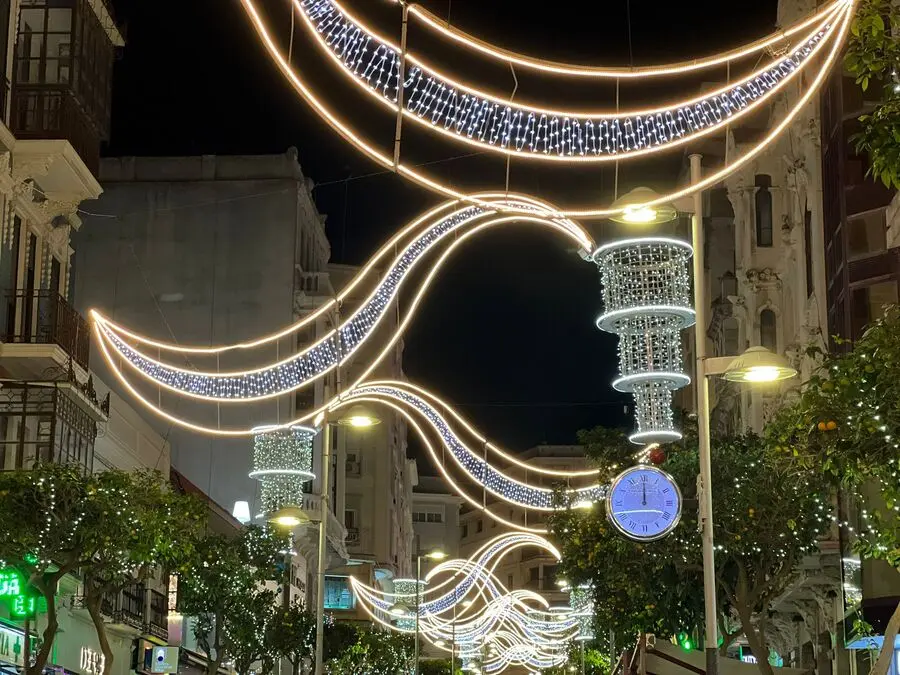 Inauguraci&oacute;n del alumbrado ornamental de Navidad / Daniel Hern&aacute;ndez