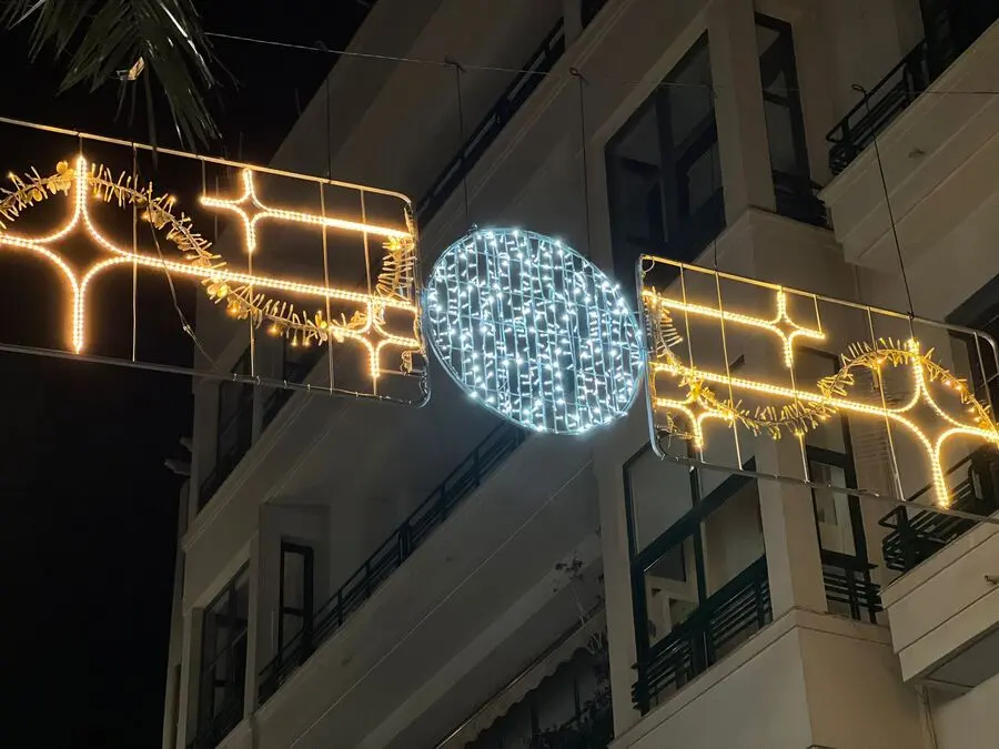 Inauguraci&oacute;n del alumbrado ornamental de Navidad / Daniel Hern&aacute;ndez