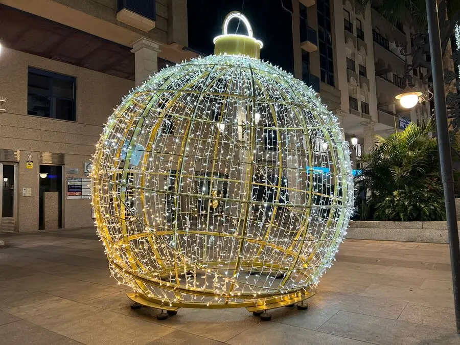 Inauguraci&oacute;n del alumbrado ornamental de Navidad / Daniel Hern&aacute;ndez