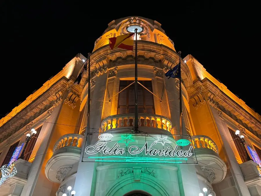 Inauguraci&oacute;n del alumbrado ornamental de Navidad / Daniel Hern&aacute;ndez