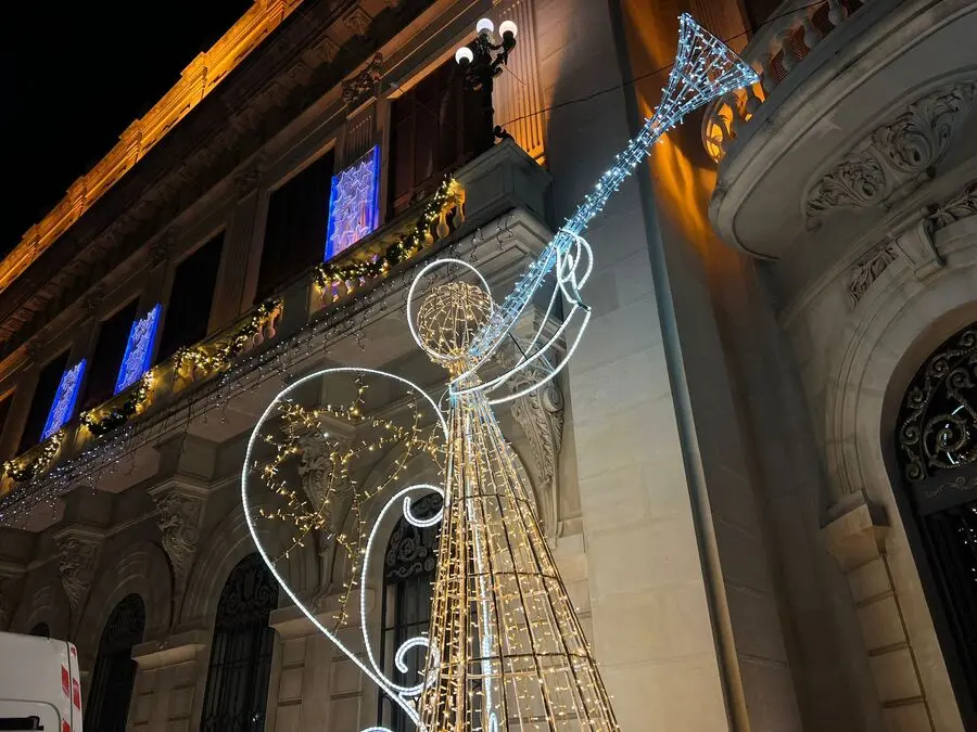 Inauguraci&oacute;n del alumbrado ornamental de Navidad / Daniel Hern&aacute;ndez