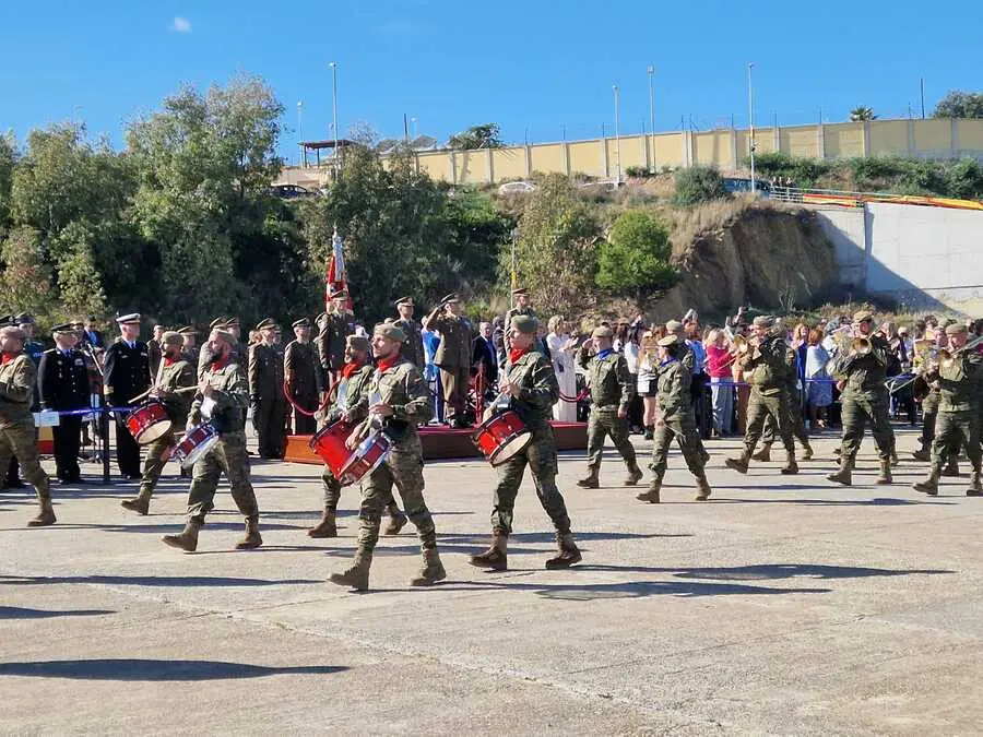 Celebraci&oacute;n del XXVI aniversario del Batall&oacute;n de Cuartel General / COMGECEU