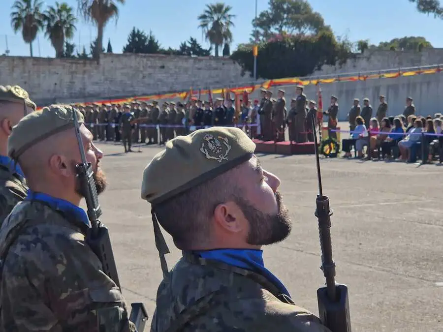 Celebraci&oacute;n del XXVI aniversario del Batall&oacute;n de Cuartel General / COMGECEU