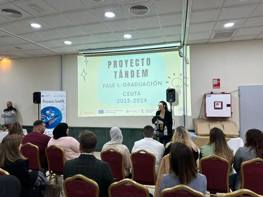 Entrega de diplomas de la I fase del Proyecto Tandem / Mohamed Ettouileb