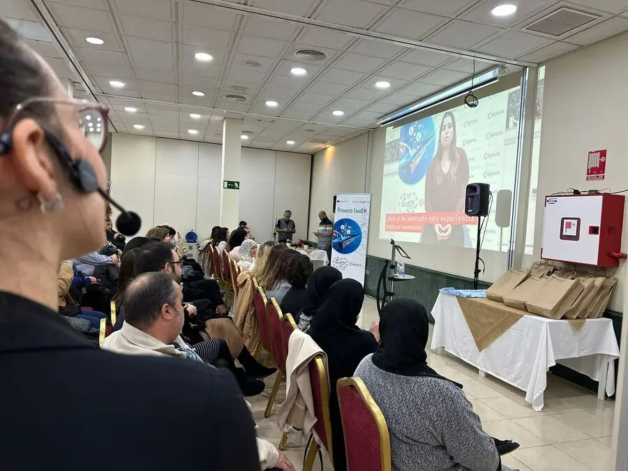 Entrega de diplomas de la I fase del Proyecto Tandem / Mohamed Ettouileb