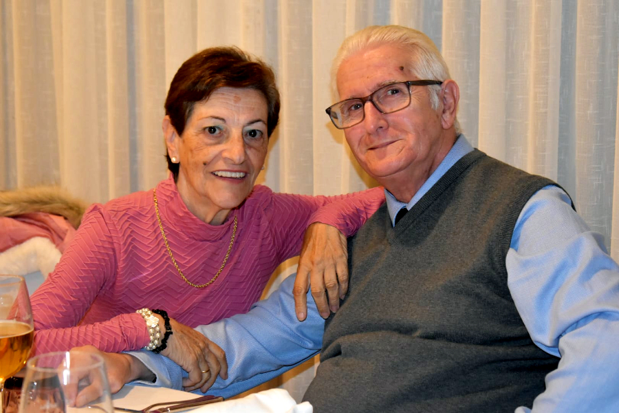 La primera cena de Navidad de mayores marca la noche de este mi&eacute;rcoles / Rafa B&aacute;ez