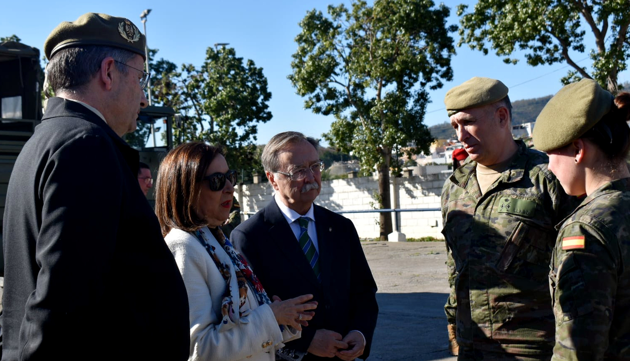 La visita de Margarita Robles a Ceuta, en im&aacute;genes  (2)