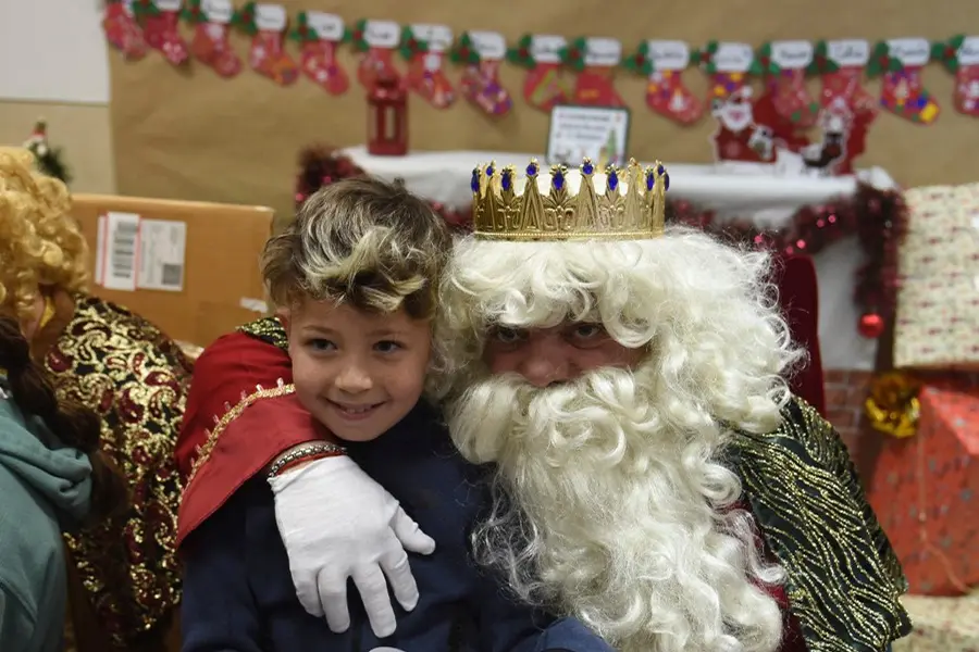 Visita de SSMM los Reyes Magos al Mixto